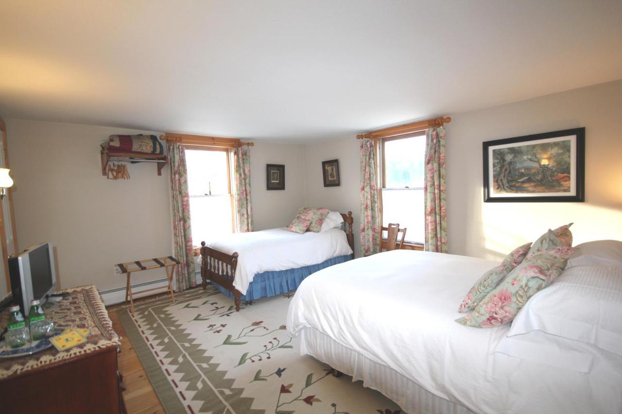 Highland Lake Inn Andover Pokoj fotografie